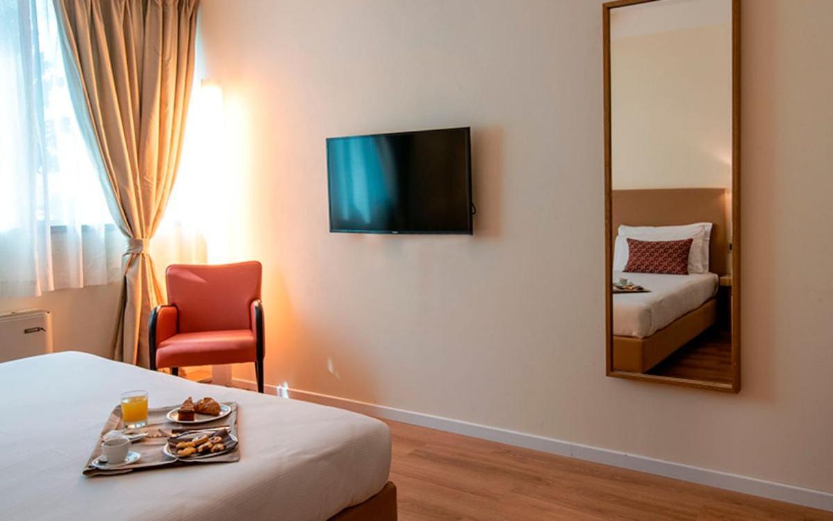 Jr Hotels Gigli Firenze Calenzano Dış mekan fotoğraf