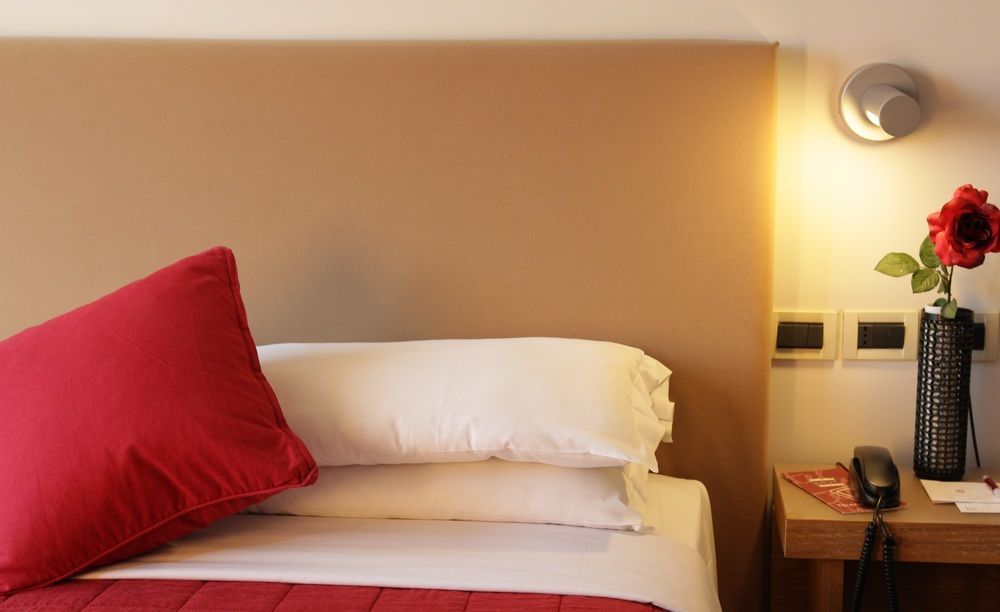 Jr Hotels Gigli Firenze Calenzano Dış mekan fotoğraf