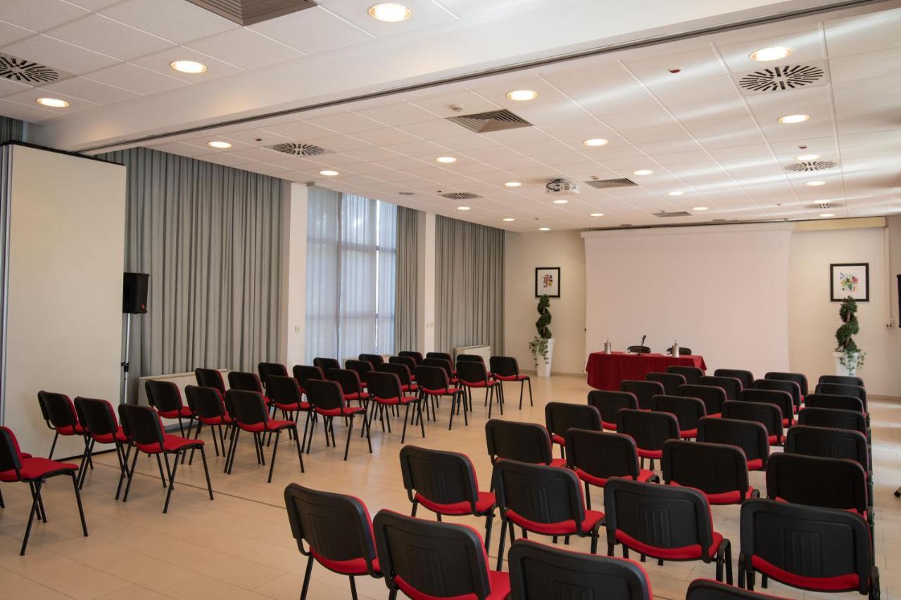 Jr Hotels Gigli Firenze Calenzano Dış mekan fotoğraf